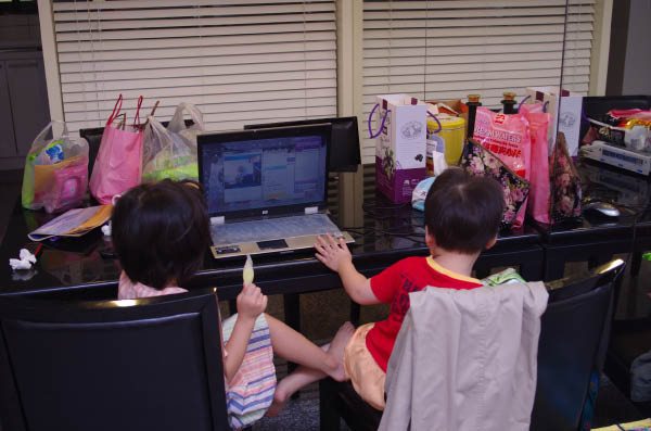 你給我下去啦~~~ 你給我下去啦~~~
