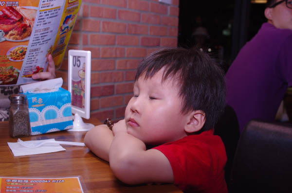 不行了... 先咪一下了.... 不行了... 先咪一下了....